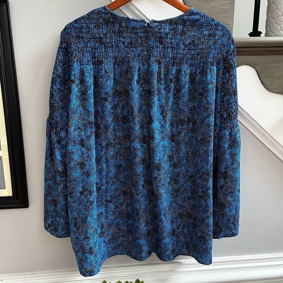 Michael Michael Kors Blue Smocked Abstract Dot Print Blouse sz XL NWT - Picture 5 of 8
